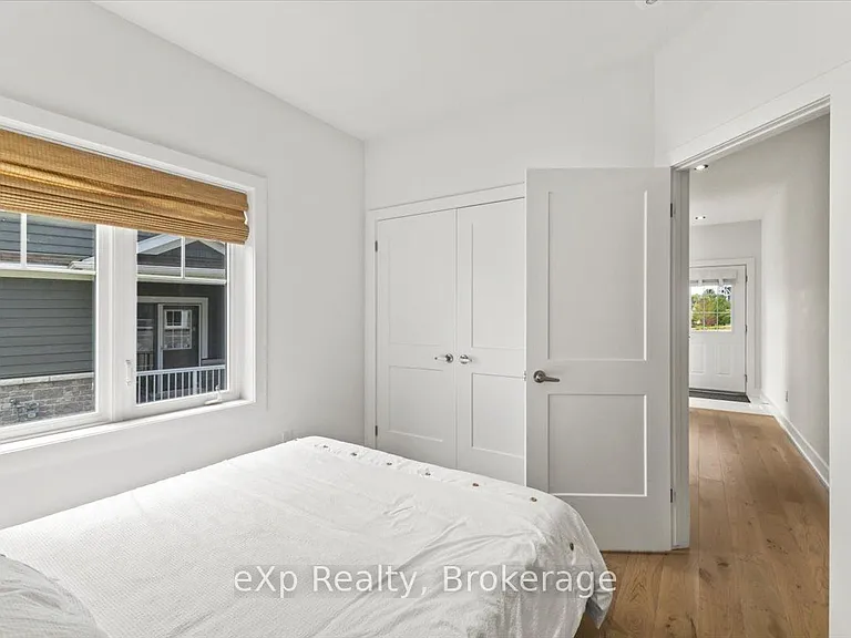 319 Telford Trl — Photo 13
