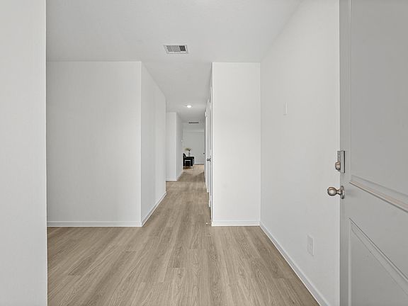 2nd image of 3000 Nori Shores Dr