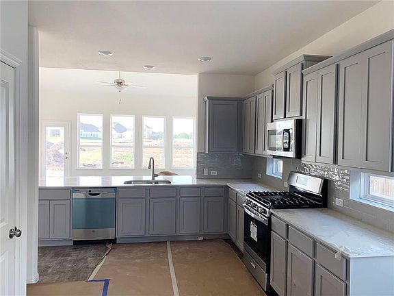 3rd image of 101 Magdalene Way
