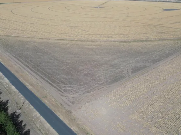 738A Avenue, Imperial, NE 69033