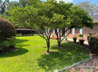 7811 Sabra Dr, Pensacola, FL 32514