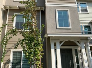 703 Jetty Dr, Richmond, CA 94804