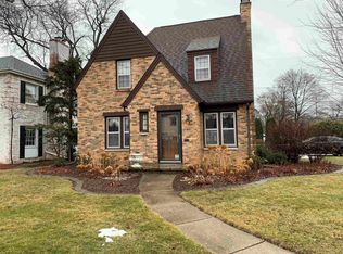 2 Winona Ct, Appleton, WI 54911