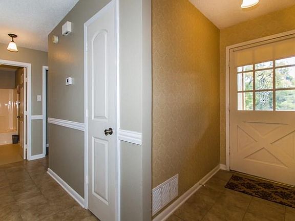 4th image of 1543 Limetree Ln