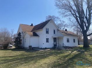 301 Caldwell St, Bradner, OH 43406