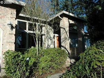 1st image of 3100 NE 108th Cir