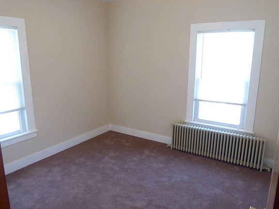 Bedroom 1, brand new carpet