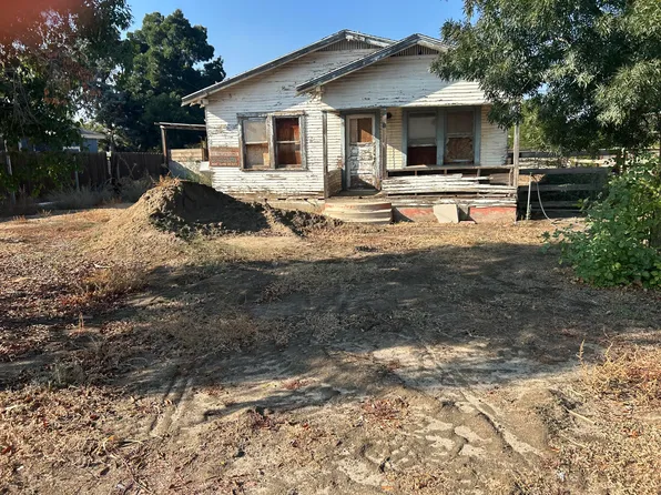 436 E Addie Avenue, Tulare, CA 93274