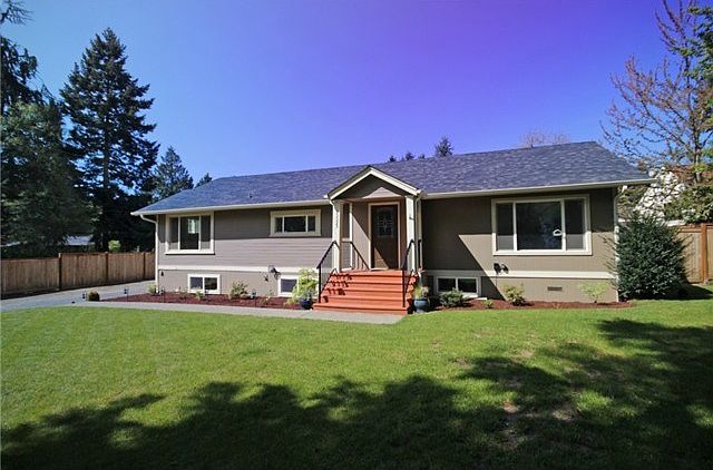 1st image of 13325 Des Moines Memorial Dr S