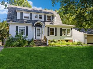 4001 Amick Ave, Des Moines, IA 50310