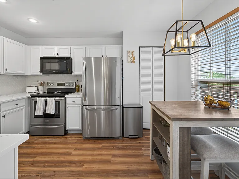 149 Quiet Waters Pl — Photo 10