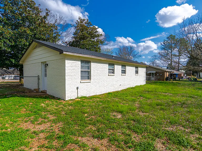 156 Macon Rd — Photo 20