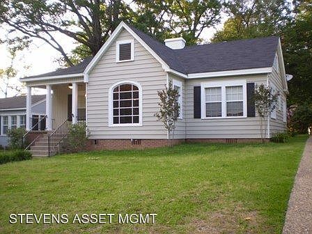 2nd image of 952 Elmwood St