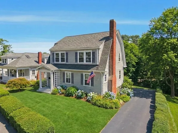 12 Brookside Ave, Plymouth, MA 02360