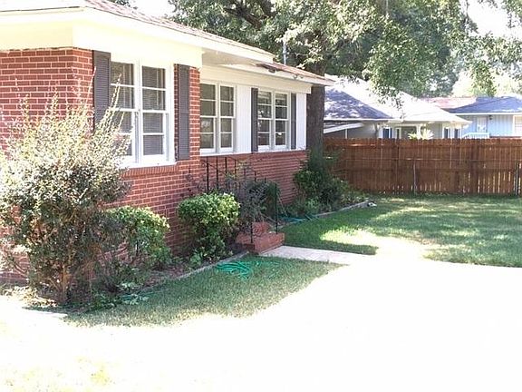 large windows across the front letting in lots of natural light