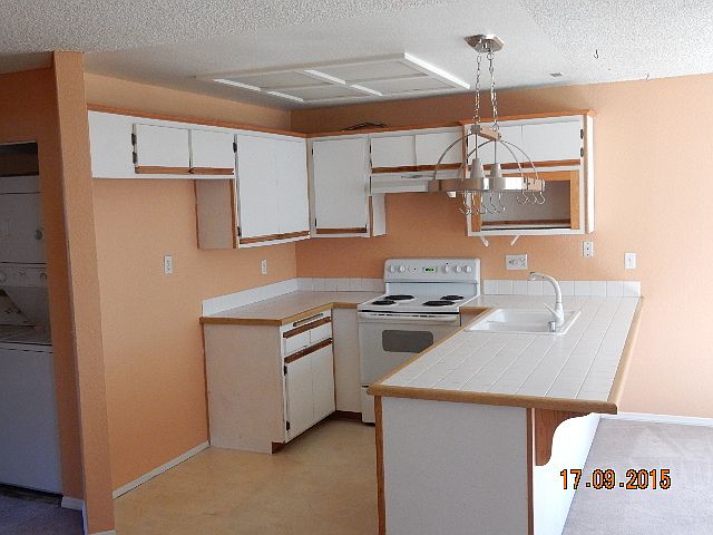 1st image of 3180 University Ave Ste 600
