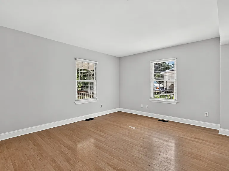 271 Paw Paw Dr — Photo 23
