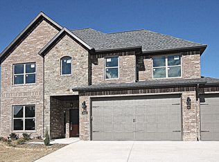 1802 SW Hayfield Ave, Bentonville, AR 72713