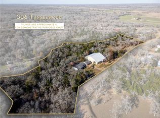 306 Tanglewood Ln, Somerville, TX 77879