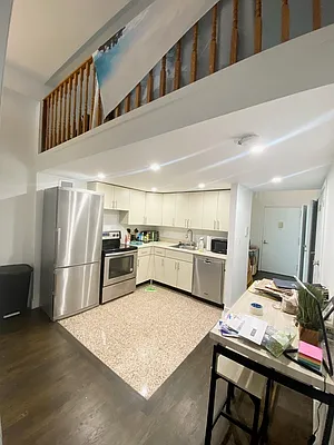 Rented by MOTION New York | media 26