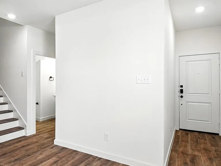 1814 N Peach Creek Dr #B — Photo 12