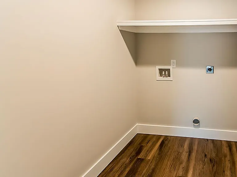 54 Creekside Ln — Photo 23
