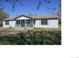503 NE East St, Stigler, OK 74462