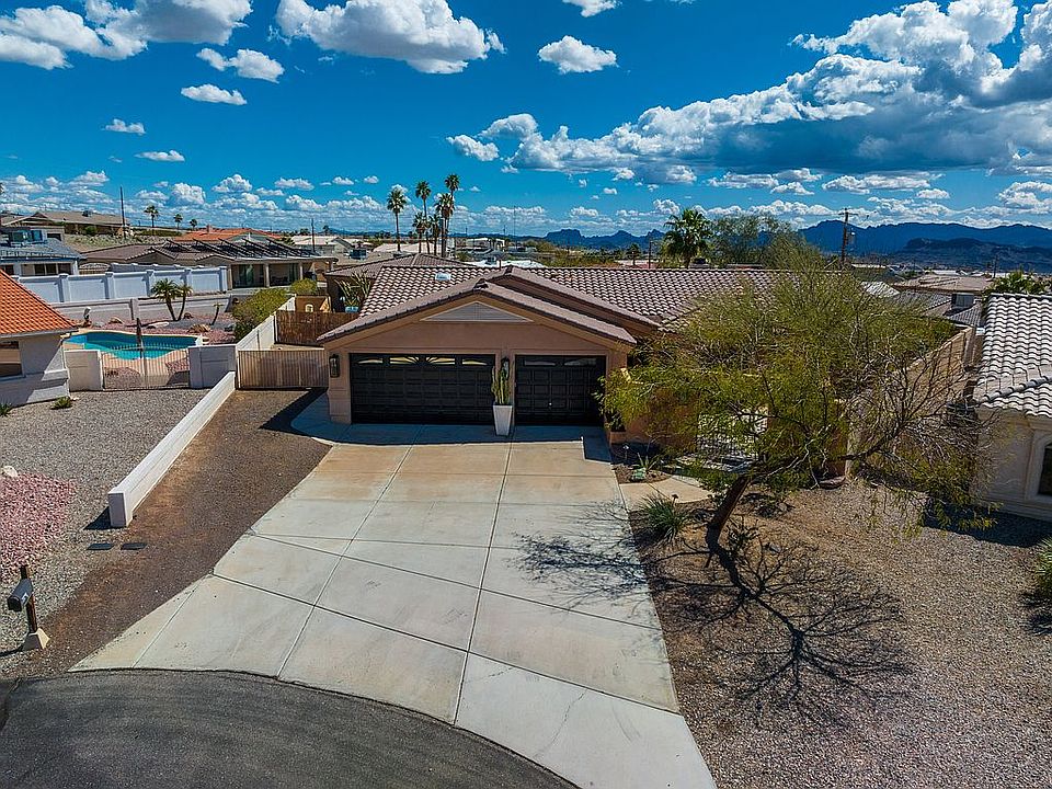 1st image of 3920 Aloha Ln