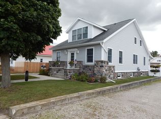 443 N 3rd St, Rogers City, MI 49779