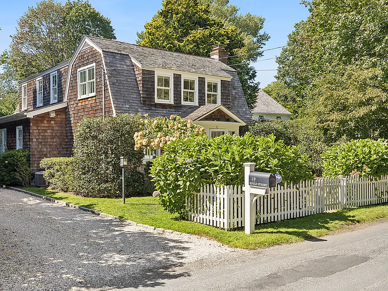 19 Gould St — Photo 17