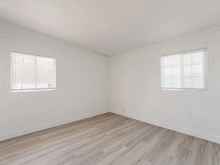 3200 E Owens Ave — Photo 17