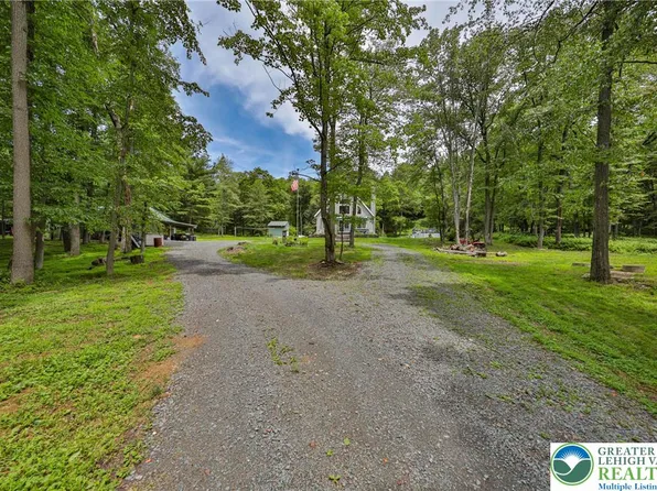 1830 Lower Smith Gap Rd, Kunkletown, PA 18058