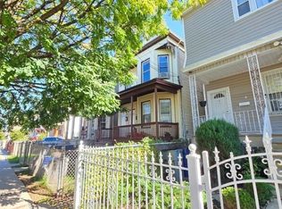579 Monroe Ave, Elizabeth City, NJ 07201