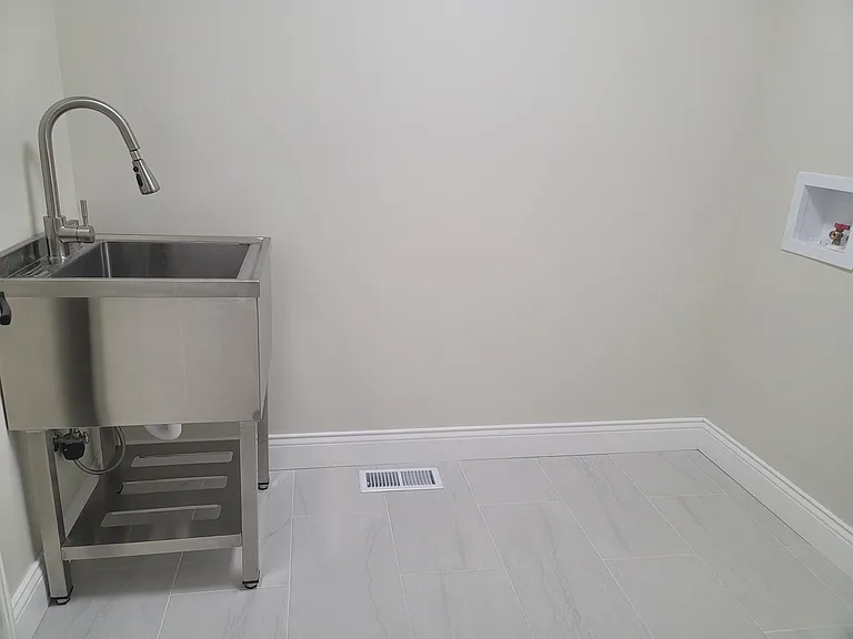3611 Sand Dr — Photo 27
