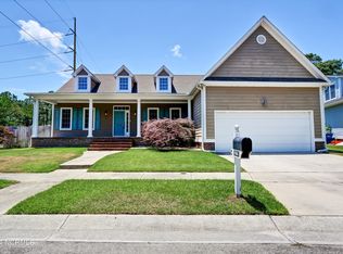 908 Upper Reach Dr, Wilmington, NC 28409