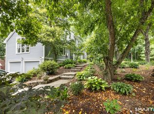 17 Sweet Meadow Rd, Newtown, CT 06470