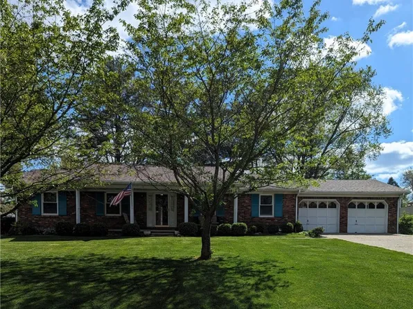 304 Laurel Lane, Madison, IN 47250