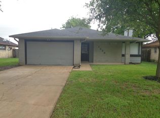 1229 Clover Dr, Angleton, TX 77515