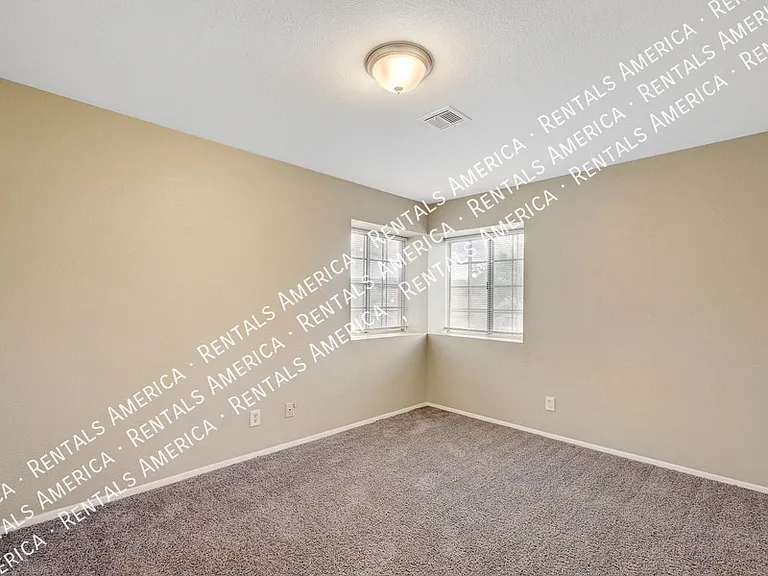 319 Simon Bolivar Dr — Photo 25