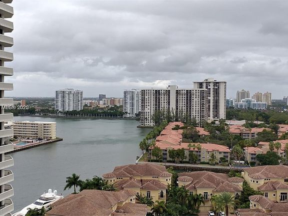 2nd image of 1000 Island Blvd #1705