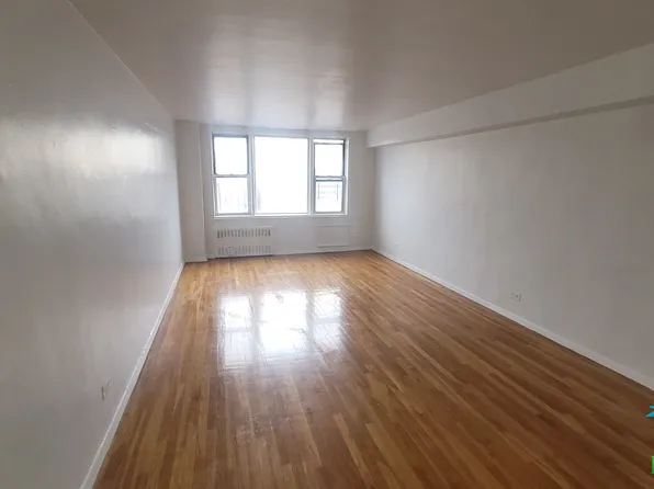 2170 University Ave #R6, Bronx, NY 10453