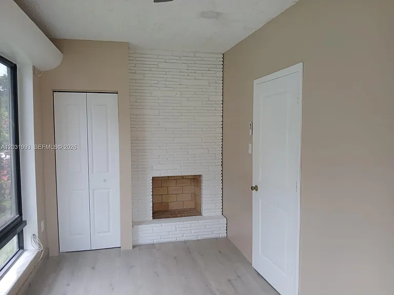 1400 NE 148th St #2 — Photo 6