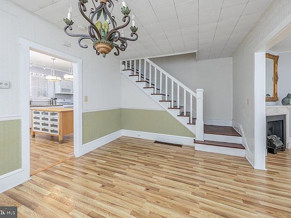 5th image of 408 Weatherby Ave