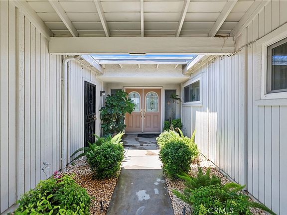 4th image of 1400 N Terrace Rd