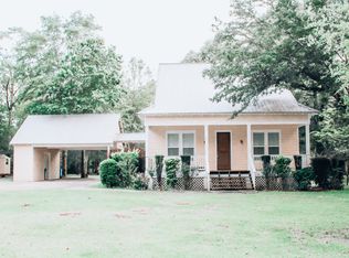 7708 N Creek Rd, Lucedale, MS 39452