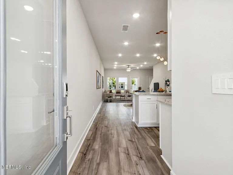 95337 Katherine St — Photo 4