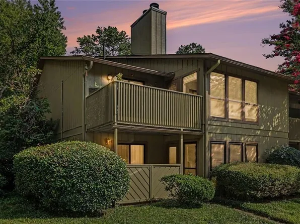 101 Dunbar Dr, Atlanta, GA 30338