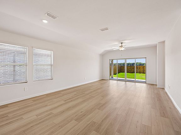 4th image of 3037 New Chapel St