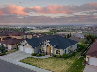 1360 Westgate Way, Richland, WA