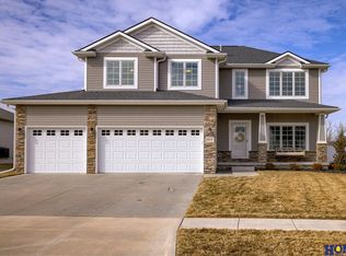 9509 S 72nd St, Lincoln, NE 68516